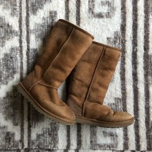 Chestnut Uggs
